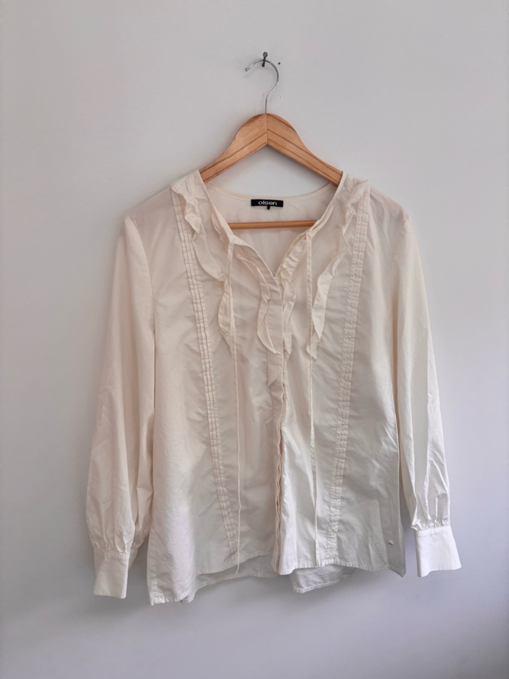 OLSEN | Ruffle  Blouse | size large - Picture 6 of 7